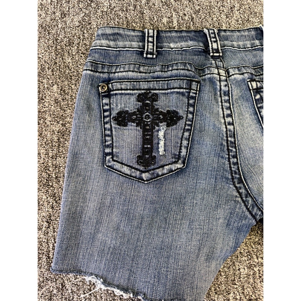 Cowgirl Tuff Co. Shorts Womens 30 Blue Denim Low Rise Light Wash Frayed Hem - Picture 13 of 16